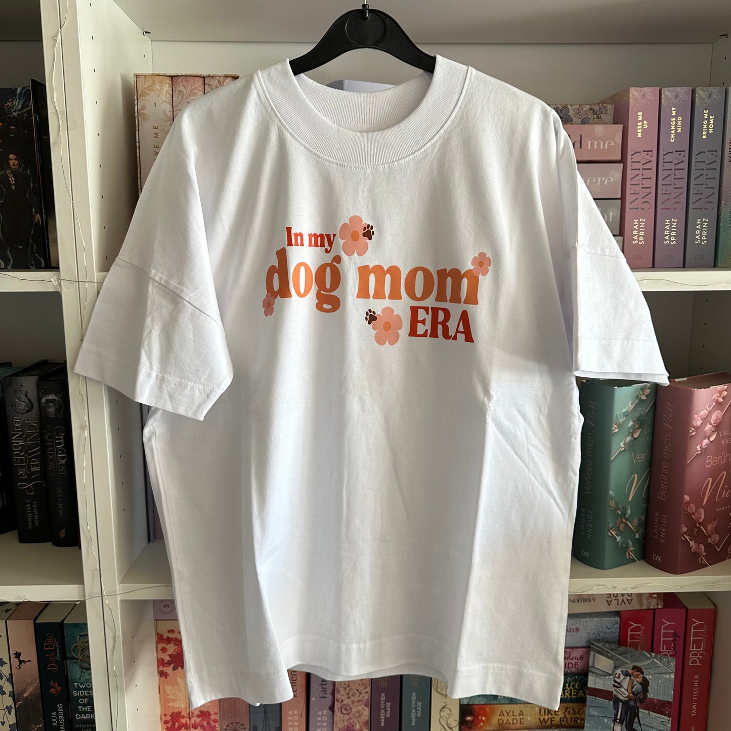 AKTION Shirt "Dog Mom Era" Größe S