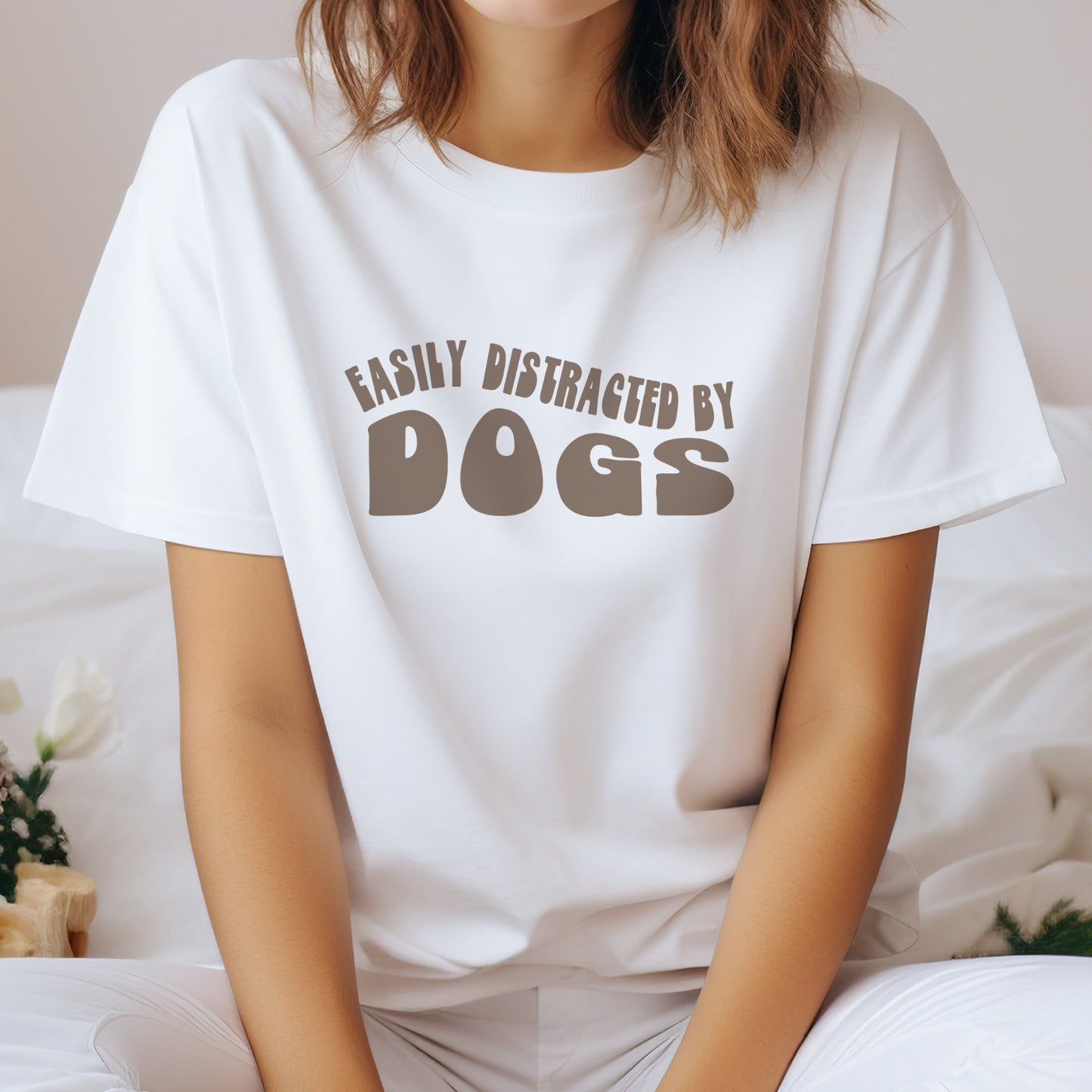 Shirt "Easily Distracted"